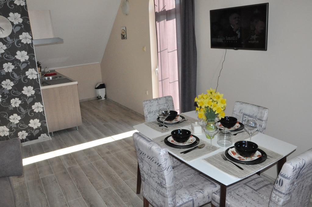 Aria Apartmani Vrdnik Exterior foto